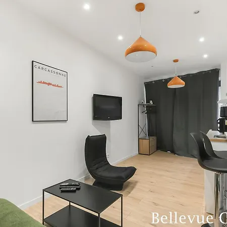 Holiday home Les Bellevue Cite Trivalle, Cite 500M, Free Private Car Park On Demand, Free Public Car Park 200M, Aircon, Wifi, Cite View Terrace Carcassonne
