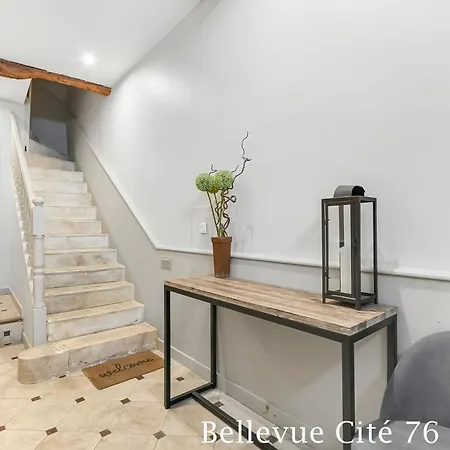 Les Bellevue Cite Trivalle, Cite 500M, Free Private Car Park On Demand, Free Public Car Park 200M, Aircon, Wifi, Cite View Terrace * Carcassonne